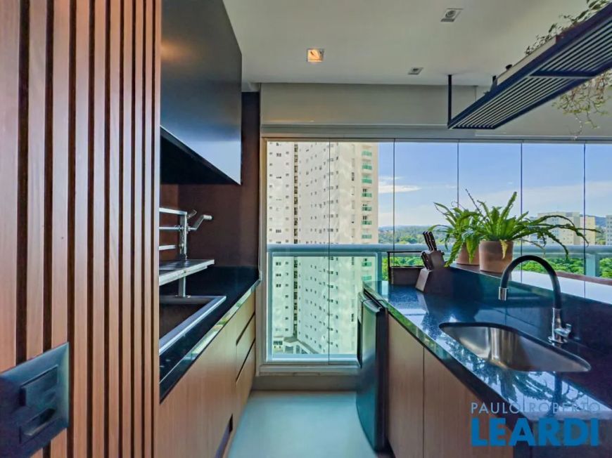 APARTAMENTO - ALPHAVILLE - SP