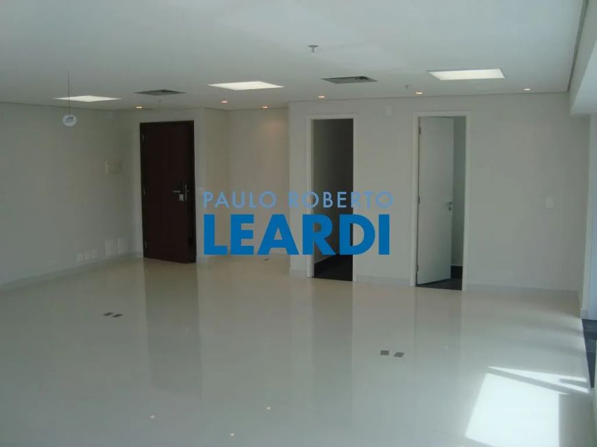 COMERCIAL - ALPHAVILLE - SP