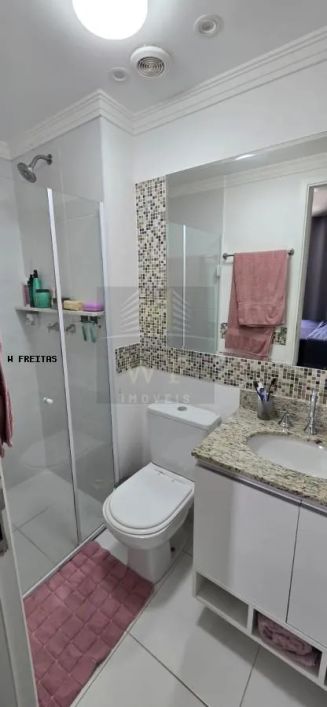 Apartamento para Venda em Barueri, Jardim Tupanci, 2 dormitórios, 1 suíte, 2 banheiros, 1 vaga