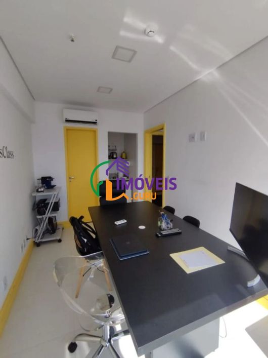 CONJ. COMERCIAL - ALPHAVILLE - SP