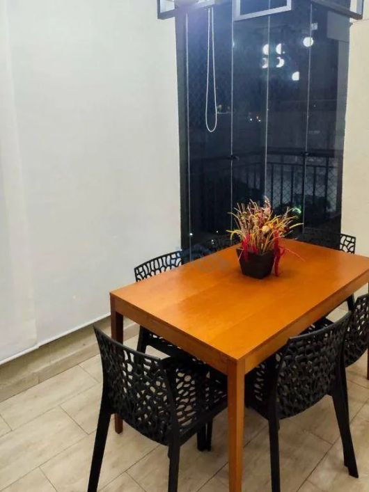 Apartamento com 3 dormitórios à venda, 94 m² por R$ 860.000 - Jardim Tupanci - Barueri/SP
