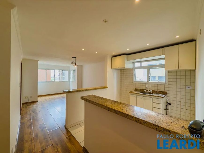 APARTAMENTO - ALPHAVILLE - SP