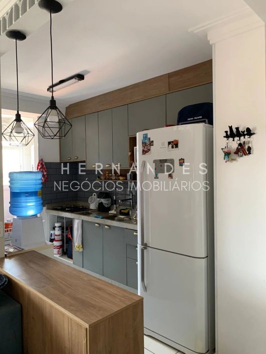 Venda apartamento no Condomínio Flor De Lírio