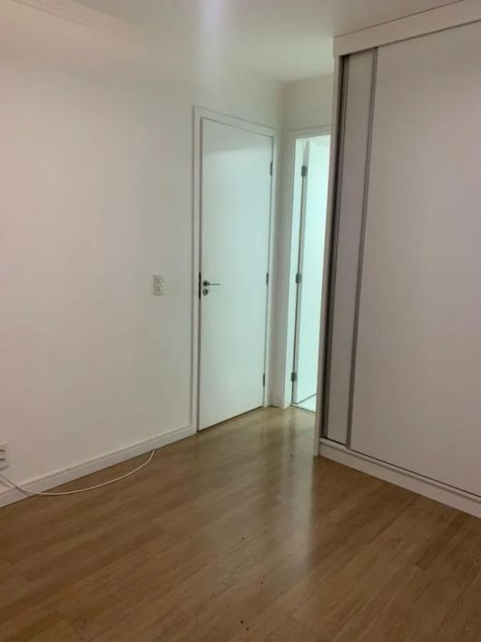 Apartamento à venda localizado em Jardim Tupanci - Barueri - SP