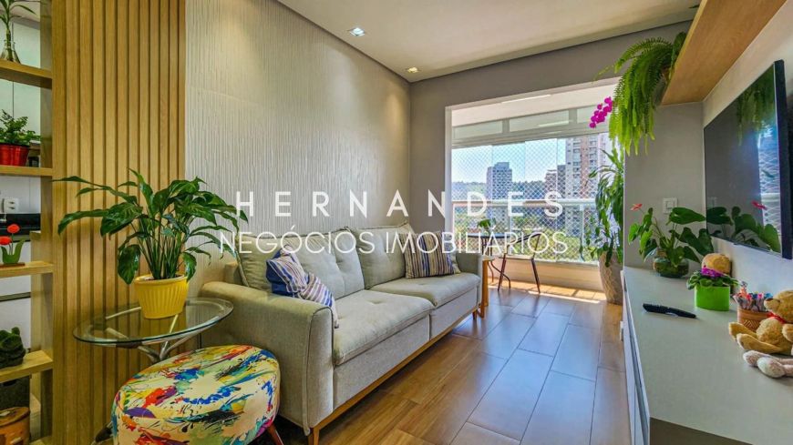 Venda apartamento no Condomínio Glass virado para frente no 18 do forte