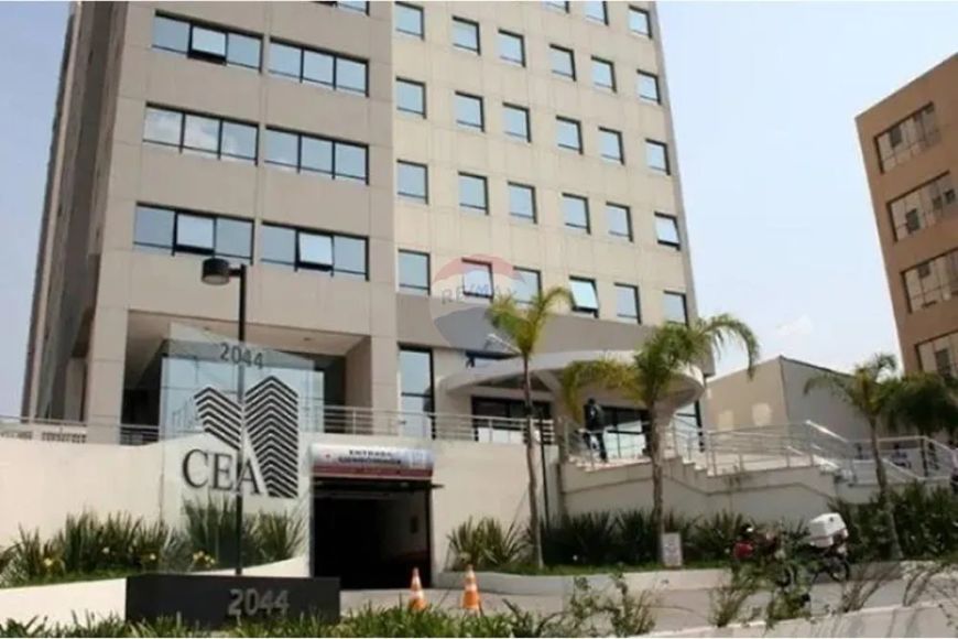 Sala comercial de 56m2 a venda Alphaville- CEA