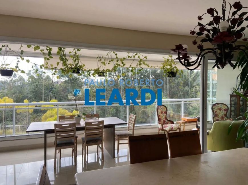 APARTAMENTO - EMPRESARIAL 18 DO FORTE - SP