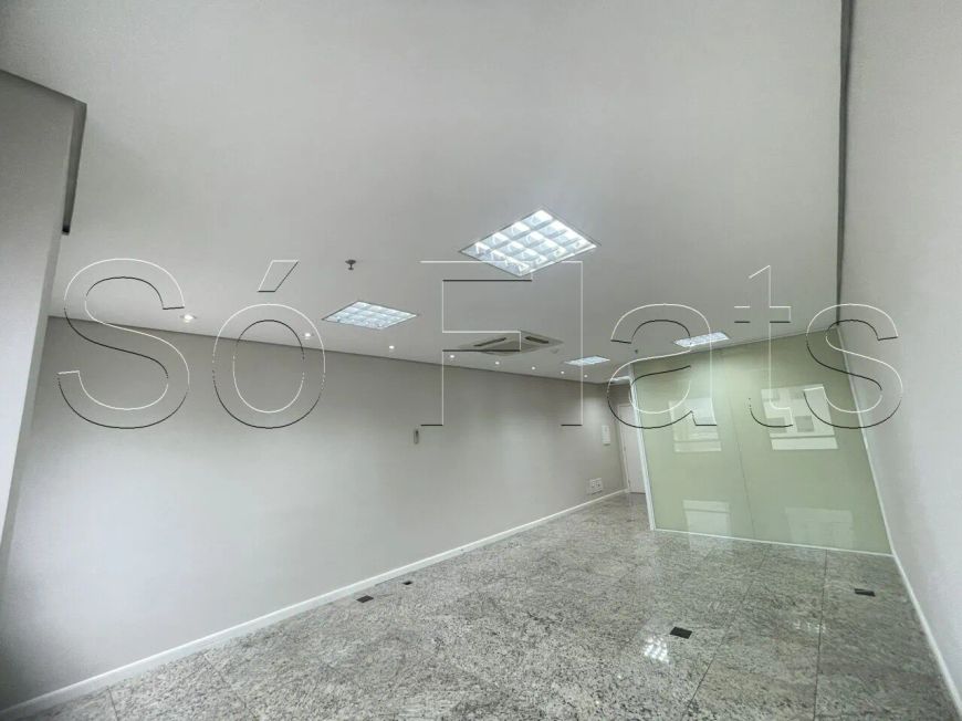 Sala Comercial em Alphaville com 45m² e 1 vaga.