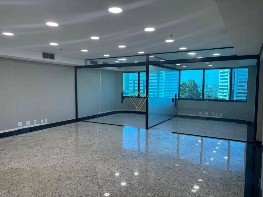 Sala comercial com 3 ambientes 2 vagas em alphaville