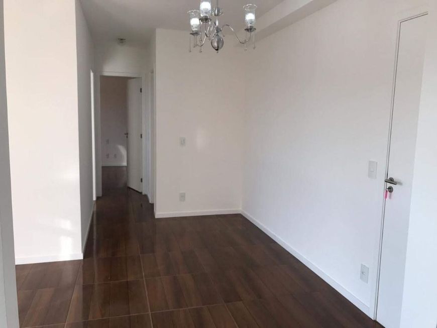 Apartamento com 2 quartos - Jardim Tupanci - Barueri/SP