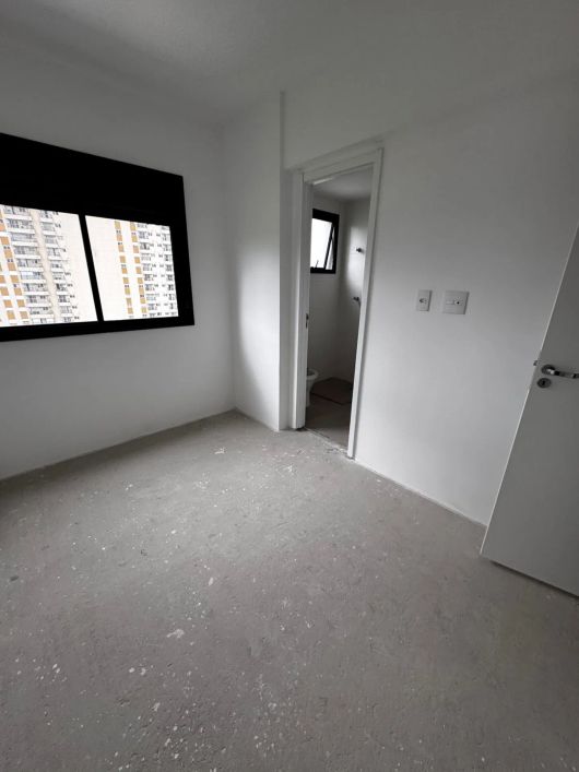 Apartamento a venda em Alphaville Barueri