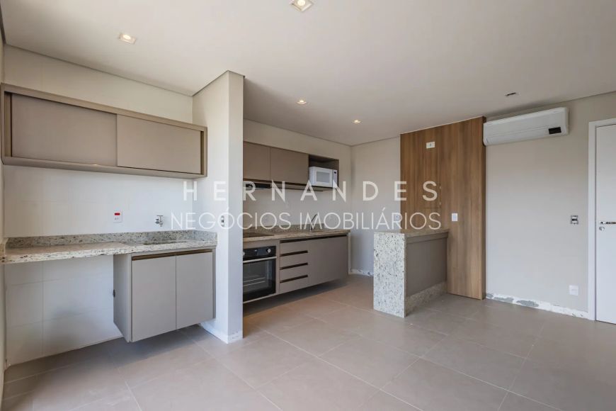 Apartamento à venda em Barueri-SP no bairro Dezoito do Forte Empresarial/alphaville: 1 quarto, 2 sal