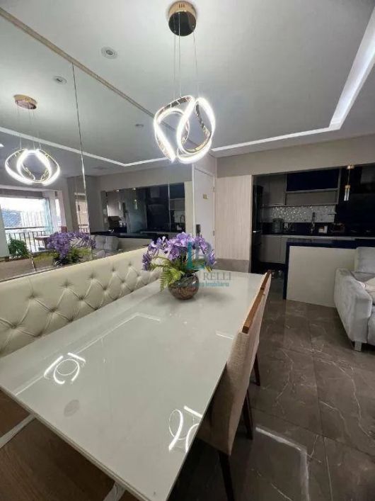 Apartamento com 2 dormitórios à venda, 60 m² por R$ 689.000,00 - Jardim Tupanci - Barueri/SP