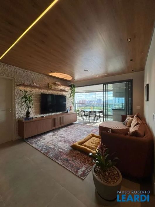 APARTAMENTO - ALPHAVILLE - SP