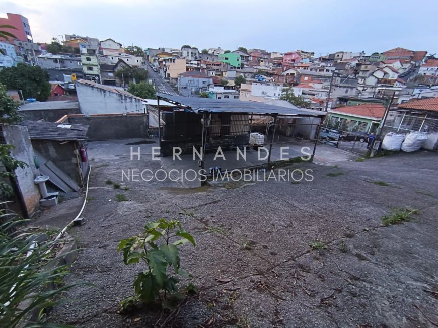 Excelente oportunidade! Terreno no coração do centro de Barueri, com 635m² de área e localizado na t