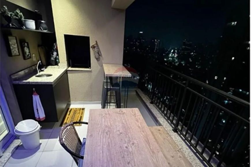 Apartamento Duplex de Alto Padrão no 18 do Forte -3 suítes- Alphaville