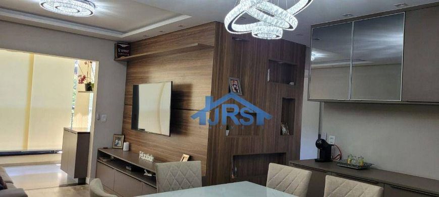 Apartamento com 3 quartos - Jardim Tupanci - Barueri/SP