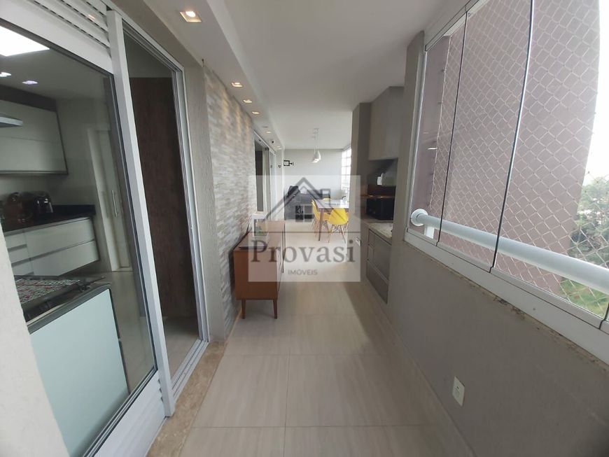 Lindo apartamento no Edificio MORE 156 metros 03 quartos, sendo 01 suíte (reversíveis para 03 suítes