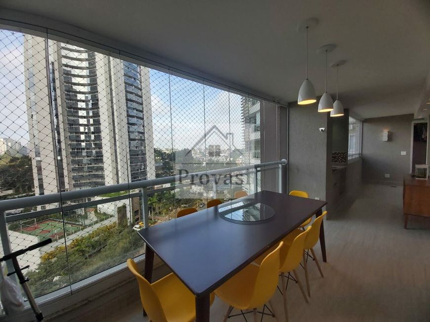Lindo apartamento no Edificio MORE 156 metros 03 quartos, sendo 01 suíte (reversíveis para 03 suítes