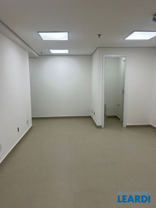 CONJ. COMERCIAL - ALPHAVILLE INDUSTRIAL - SP