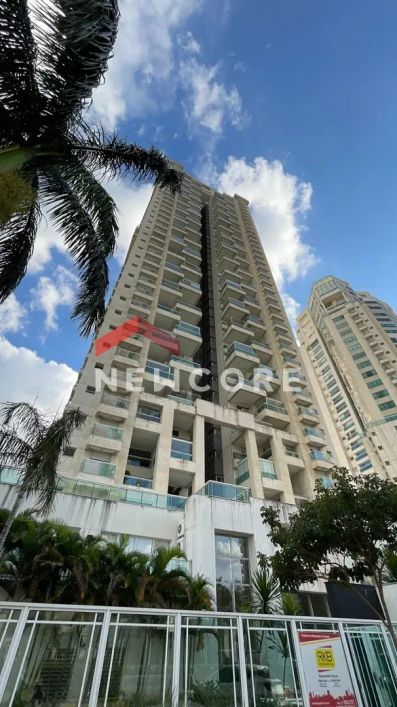 Apartamento em Avenida Parkinson - Alphaville Empresarial - Barueri/SP