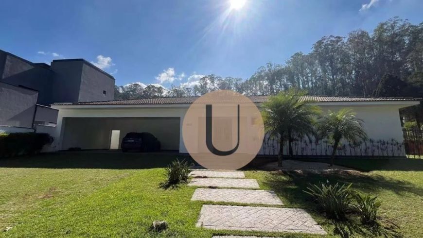 Casa Térrea com piscina em Aldeia da Serra!