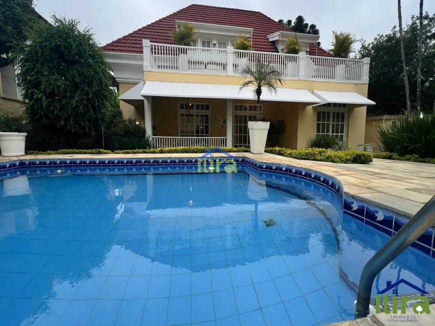 Casa à venda de 630M², 4 dormitórios, 3 Suites, closet, 6 vagas de garagem, no Residencial 1 em Al