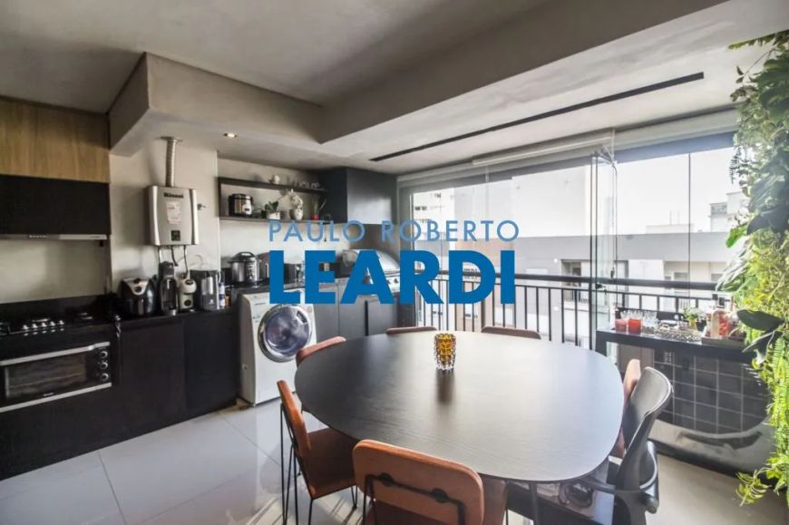 APARTAMENTO - ALPHAVILLE - SP