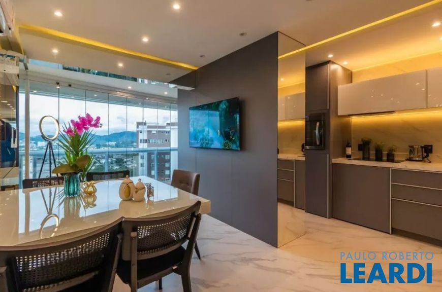 APARTAMENTO - ALPHAVILLE - SP