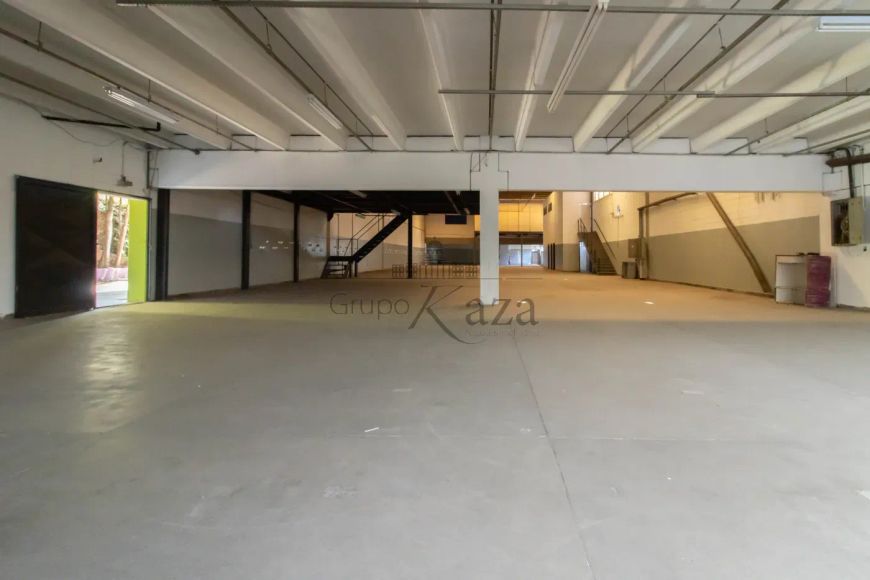 Galpão Industrial - Jardim Regina Alice - 2000m².