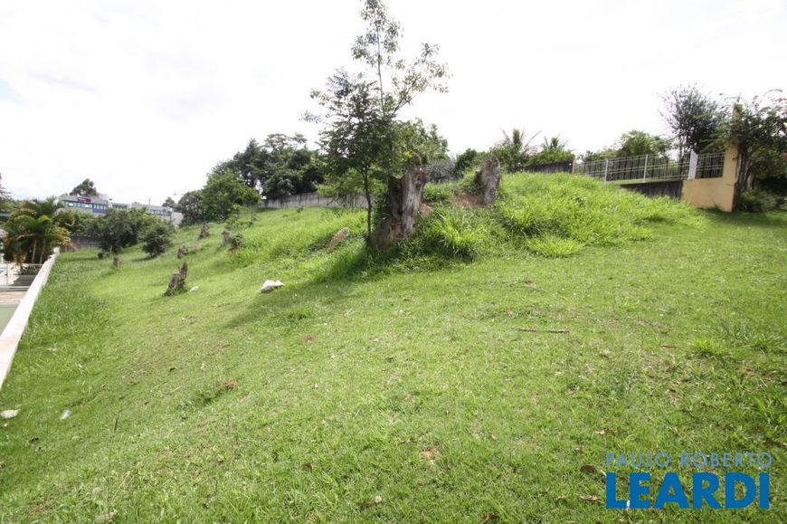 TERRENO - TAMBORÉ - SP