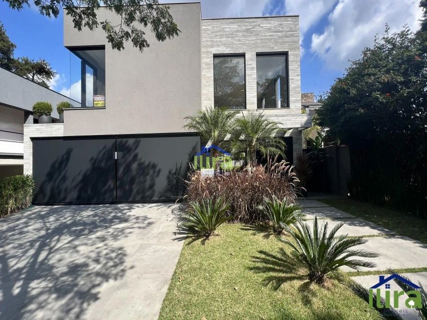 Casa à venda nova de 560M², 3 Dormitórios e Suites, closet e 7 Vagas, no Residencial 2 - Alphaville