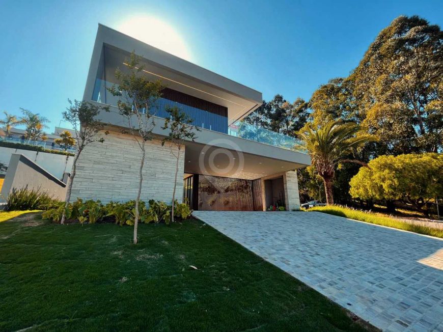 Casa em Condomínio : / Residencial / Centro Comercial Jubran