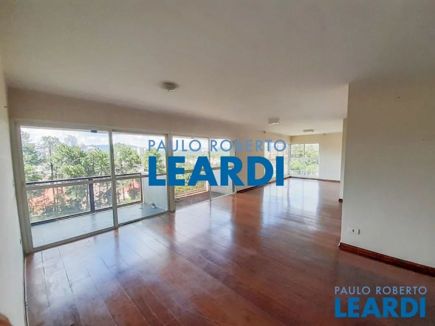 APARTAMENTO - ALPHAVILLE - SP