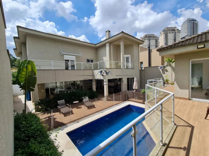 Vendo casa em Alphaville - Residencial Alpha Conde 2