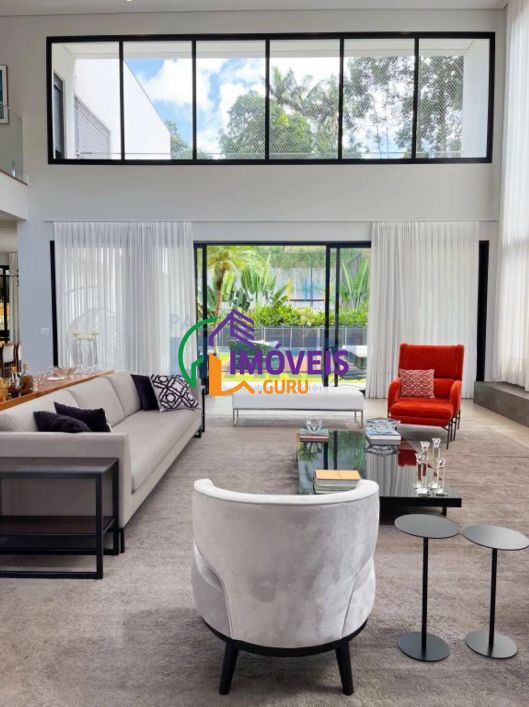 CASA EM CONDOMÍNIO - TAMBORÉ - SP