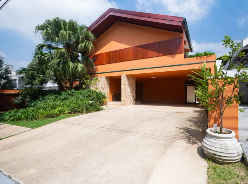 Vendo casa em Alphaville - Residencial 01