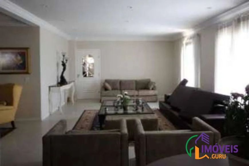 CASA EM CONDOMÍNIO - RESIDENCIAL TAMBORÉ - SP