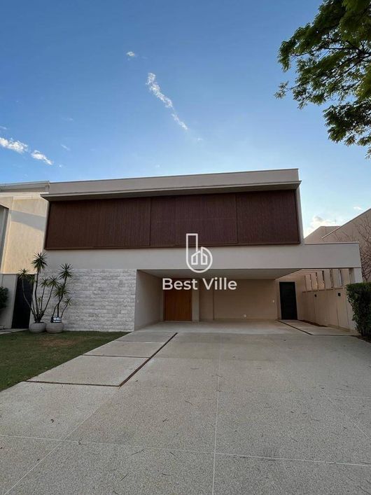 Casa à venda em condomínio fechado no Residencial Alphaville Zero - Santana de Parnaíba/SP.