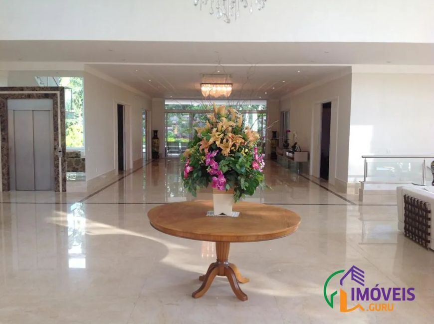 CASA EM CONDOMÍNIO - TAMBORÉ - SP