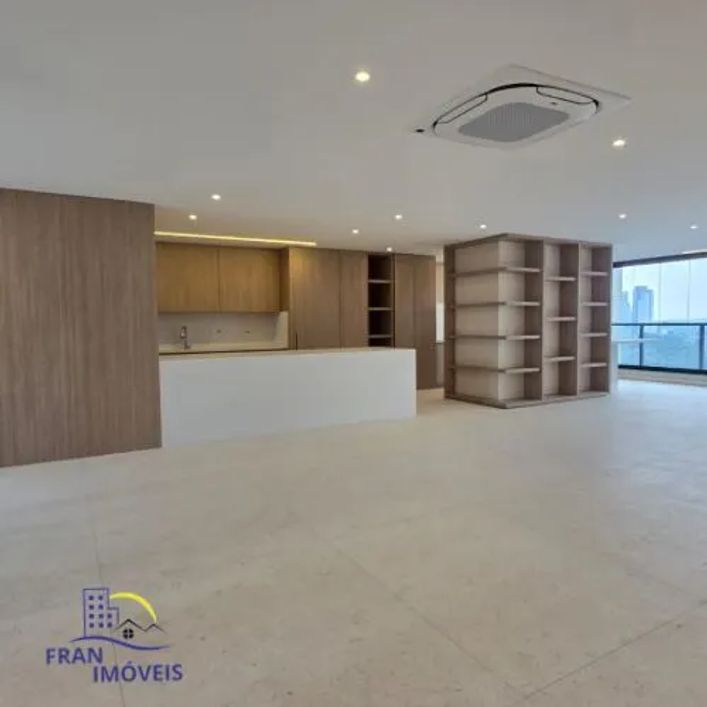 Imóvel para venda com 281 metros quadrados com 3 quartos