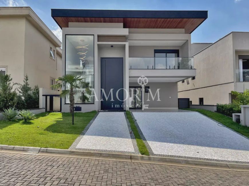 LINDA CASA À VENDA EM CONDOMÍNIO FECHADO - ALPHAVILLE