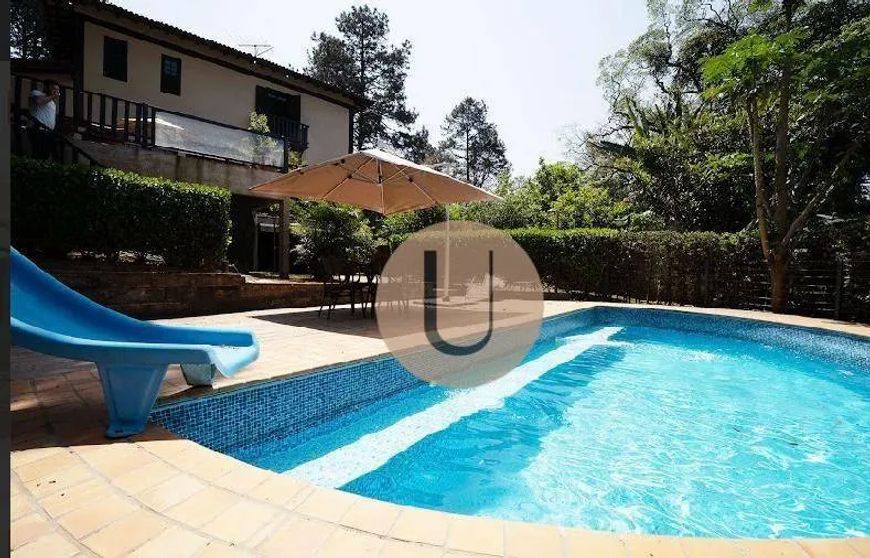 Casa com 5 dormitórios à venda, 507 m² por R$ 4.134.000,00 - Morada dos Pássaros - Barueri/SP