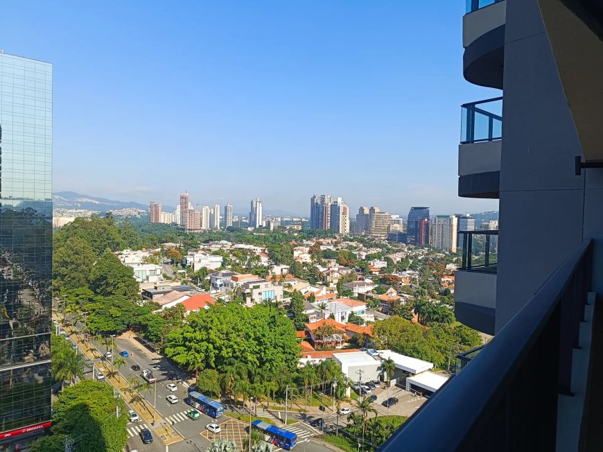 APARTAMENTO À VENDA EM ALPHAVILLE