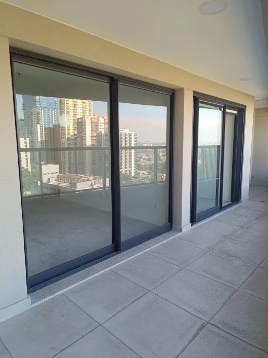 APARTAMENTO À VENDA EM ALPHAVILLE