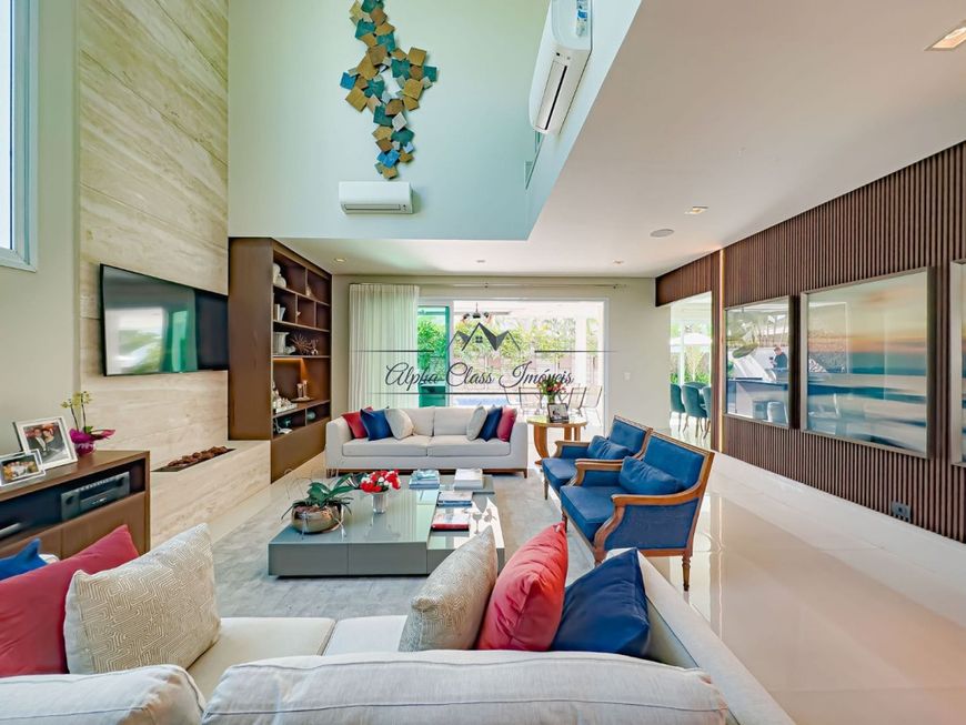 Excelente Casa MOBILIADA para VENDA em Condomínio Fechado - Alphaville/Tamboré