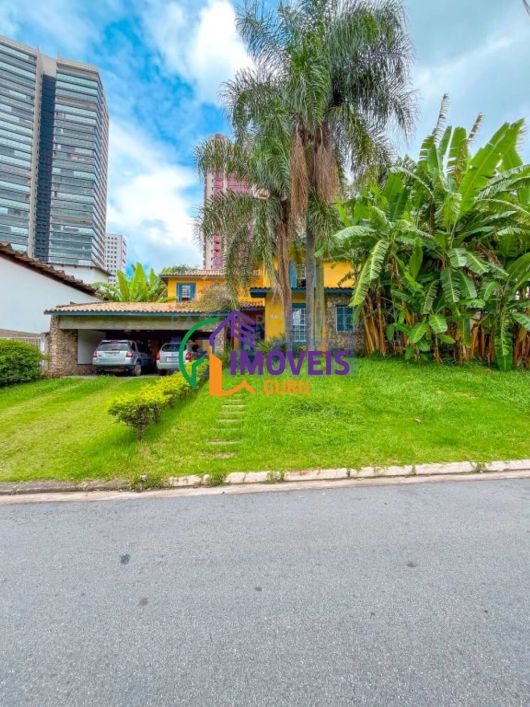 CASA EM CONDOMÍNIO - ALPHAVILLE - SP