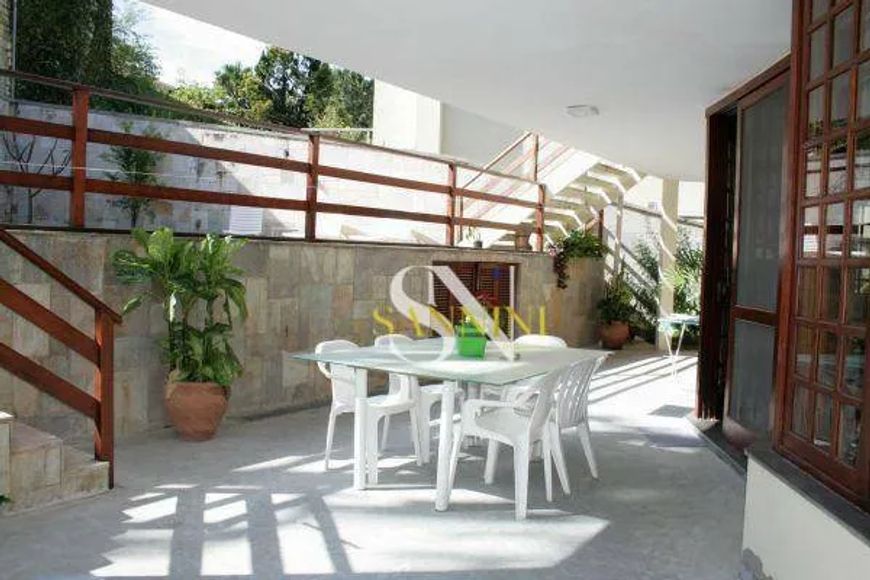 Casa com 4 dormitórios à venda, 411 m² por R$ 6.400.000,00 - Alphaville 01 - Barueri/SP
