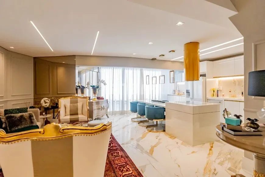 Lindo apartamento triplex para venda possui 170 m com 3 quartos sendo 2 suítes