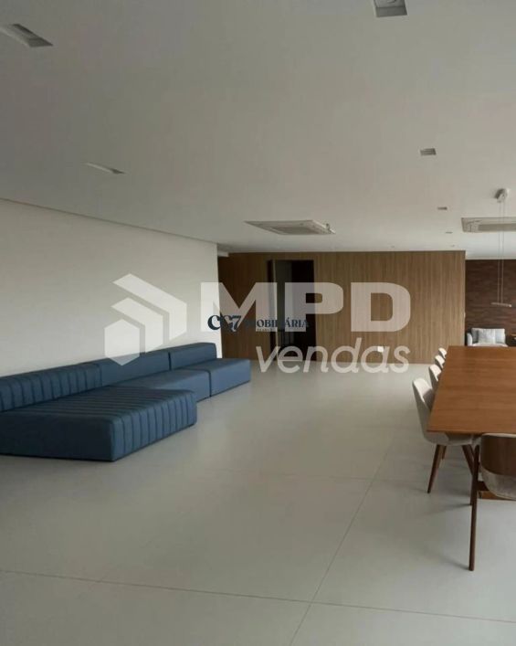 Apartamento de 228m² a Venda -Com Planejados.